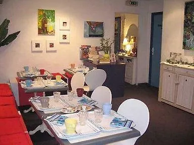 Hotel Alnea 2*