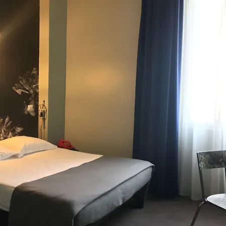 Alnea Hotel 2*