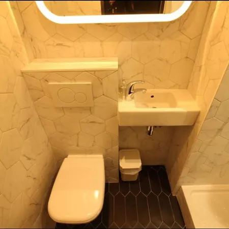 Alnea Hotel 2*