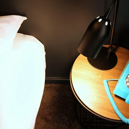 ホテル Alnea カンヌ