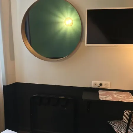 Alnea ホテル カンヌ