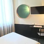 Alnea ホテル 2*
