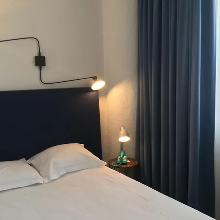 艾尔那酒店 酒店 2*