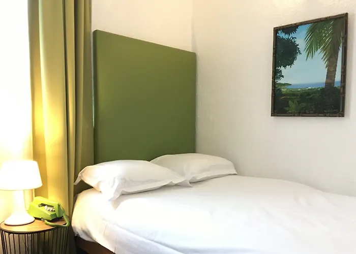 Alnea Hotel 2*